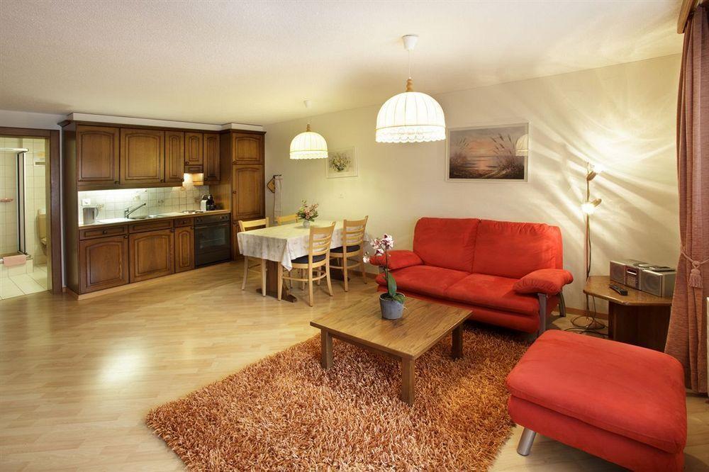 דירות צרמט Haus Andorra מראה חיצוני תמונה