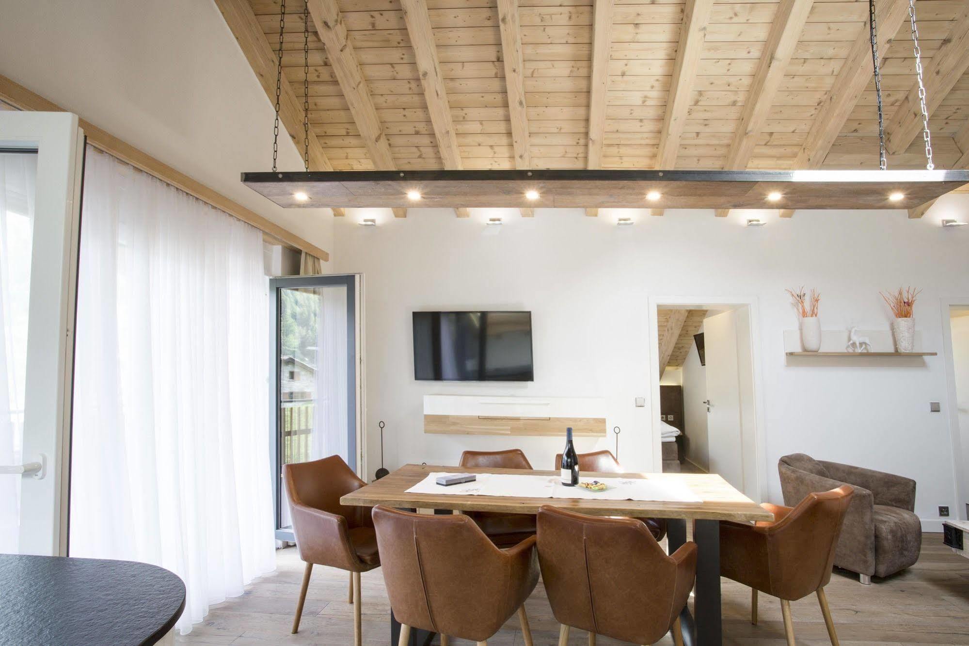 דירות צרמט Haus Andorra מראה חיצוני תמונה