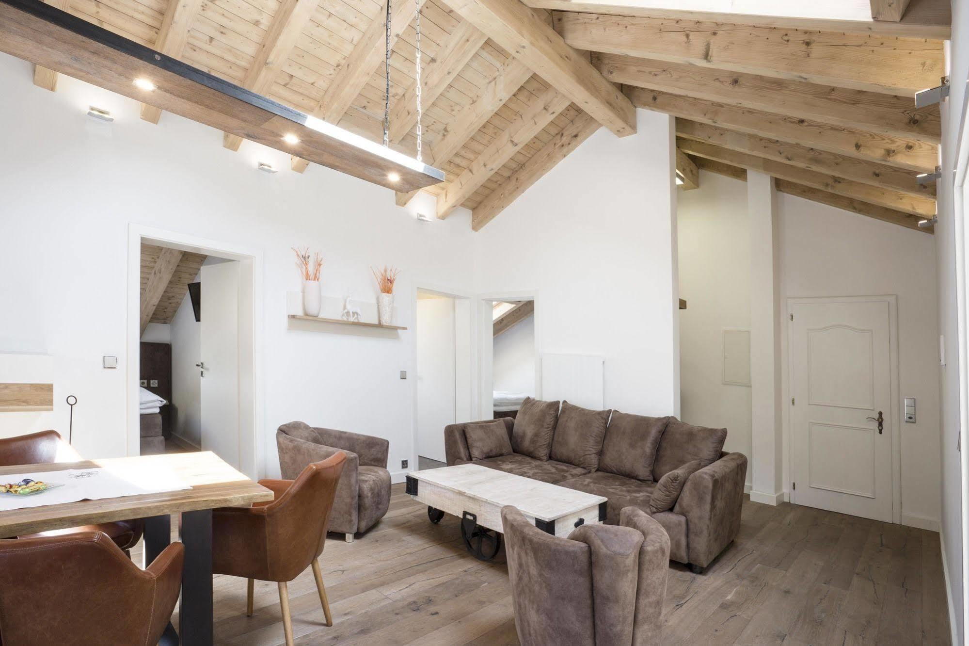 דירות צרמט Haus Andorra מראה חיצוני תמונה